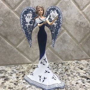 Angel of the Blue Willow Collection
